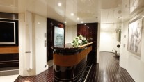 Motor yacht VERA -  Upper Deck Bar